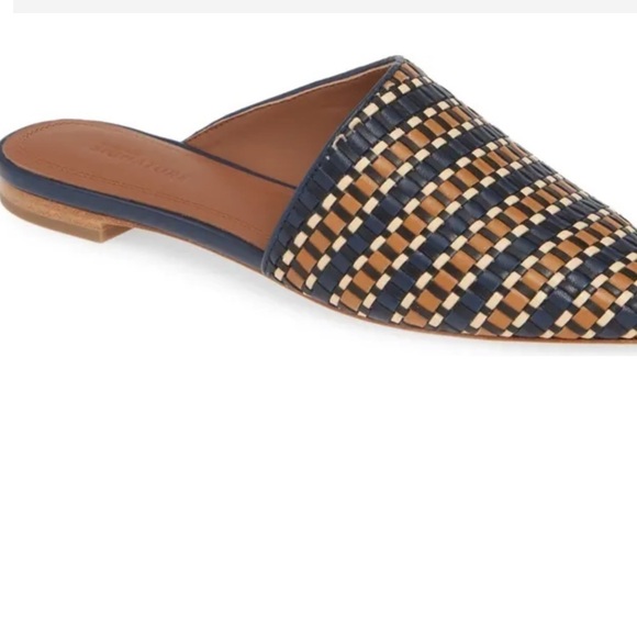 Navy and tan woven mule - Picture 5 of 14